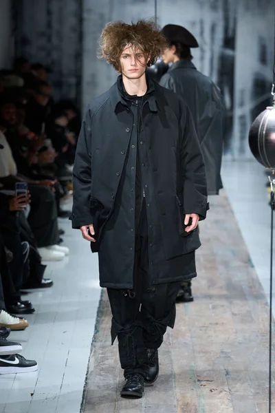 Look 36